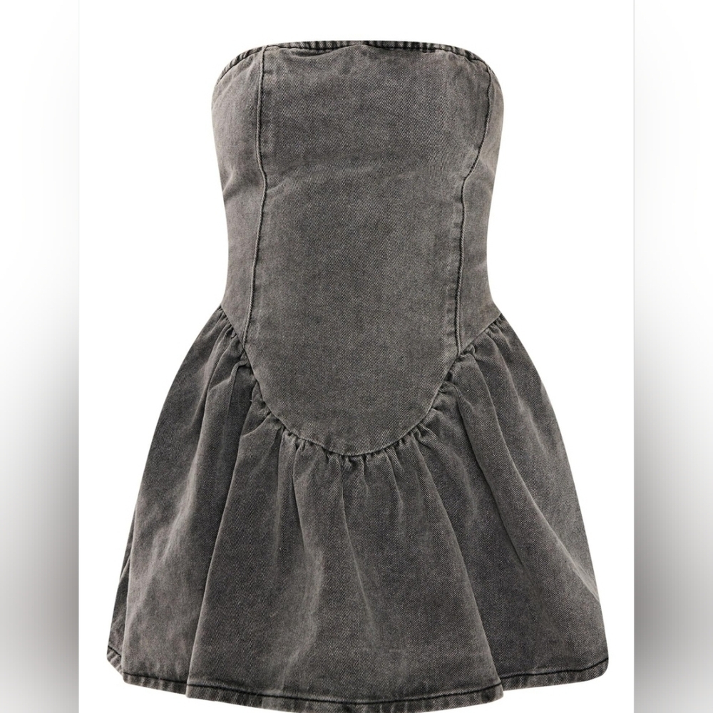 PrettyLittleThing Chic Gray Flared Denim Corsett Ring Mini Dress Size 6